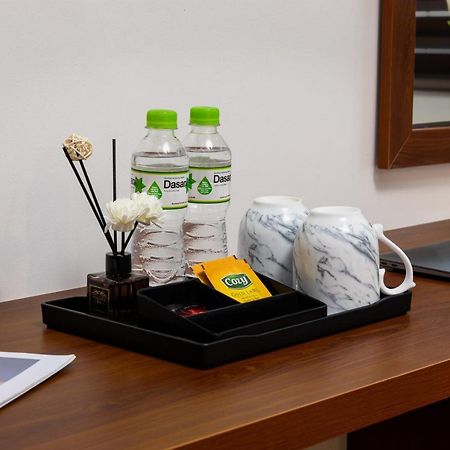 Cat Ba Hongkong Hotel Dong Khe Sau Екстериор снимка
