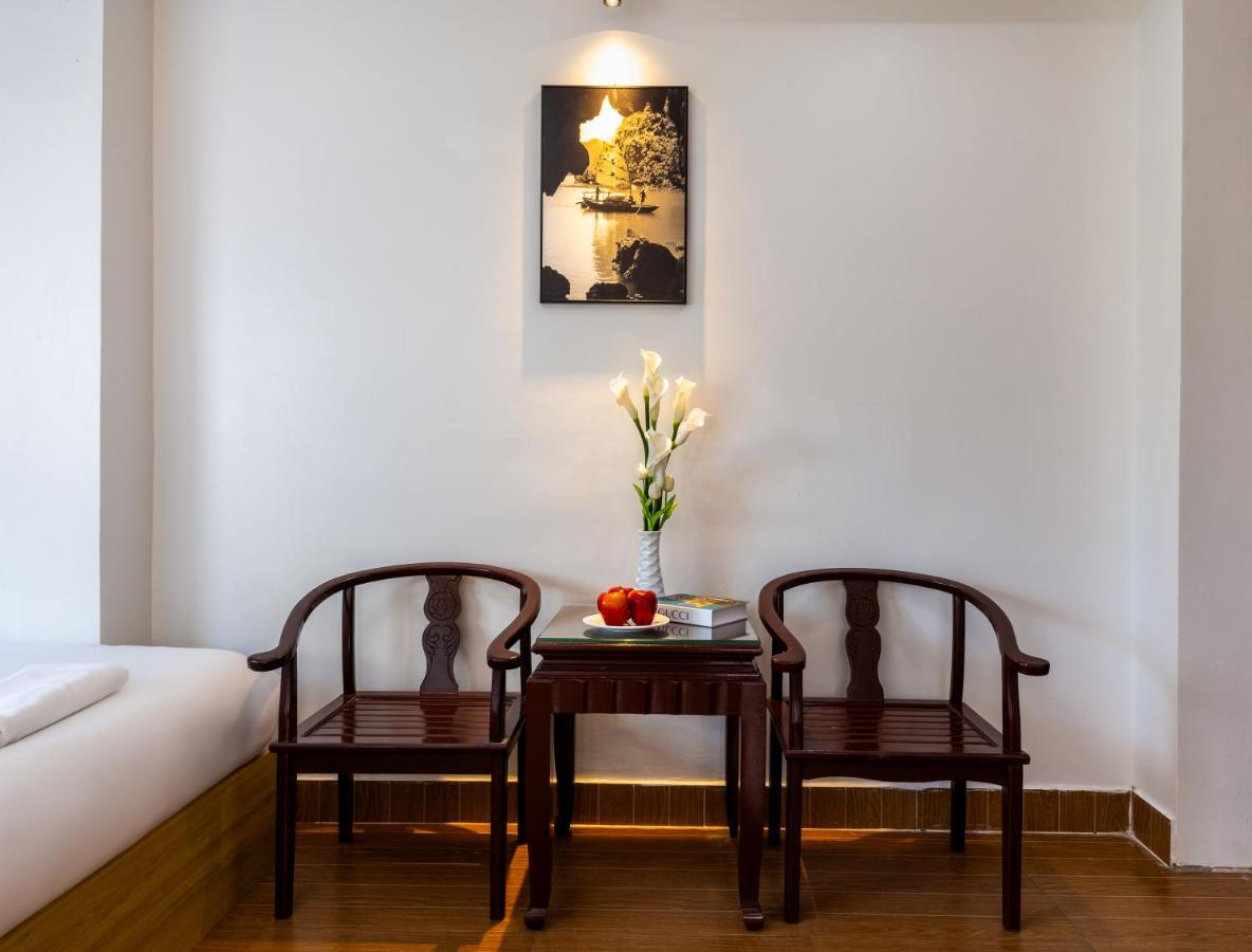 Cat Ba Hongkong Hotel Dong Khe Sau Екстериор снимка