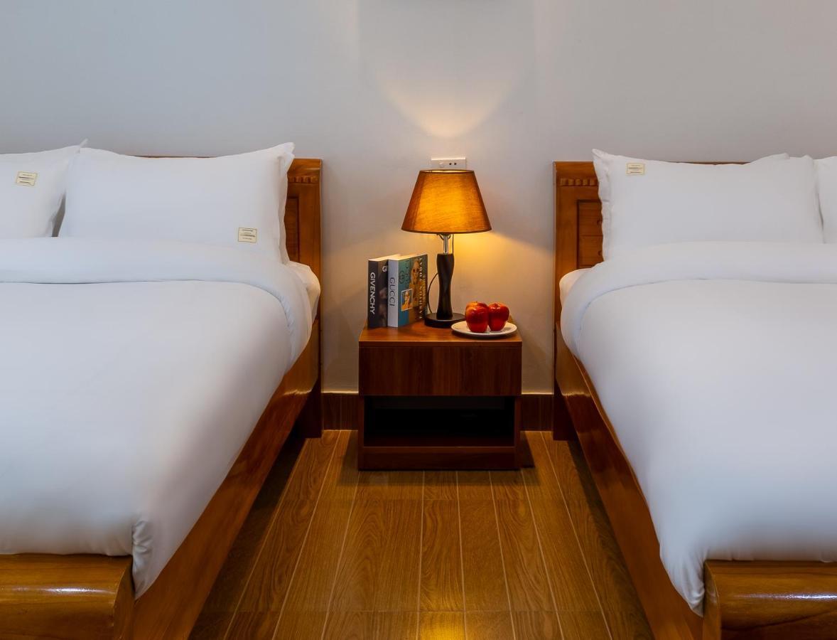 Cat Ba Hongkong Hotel Dong Khe Sau Екстериор снимка